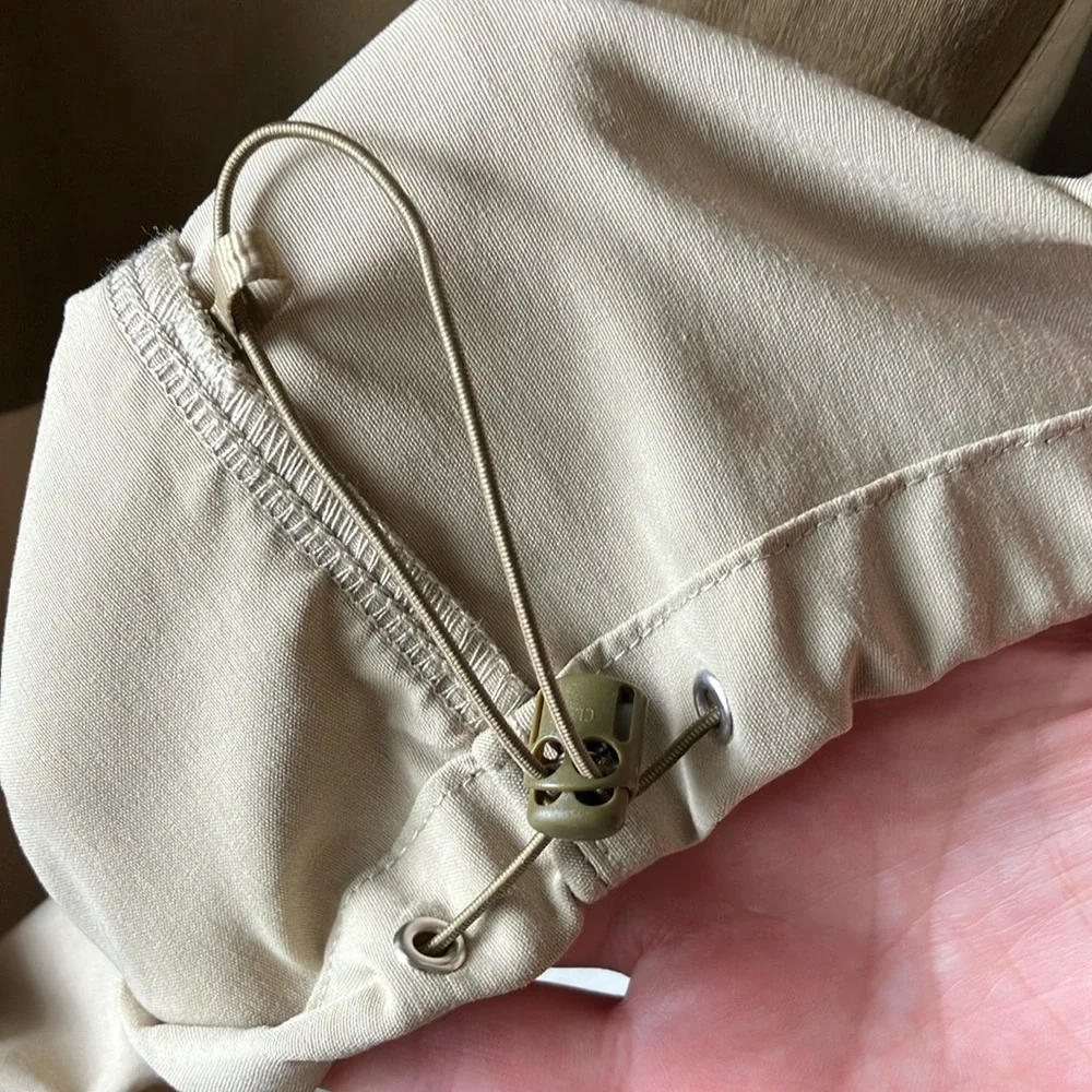 The North Face Relaxed-Fit Class V Tan & Brown Belted Hiking Pants mens XL